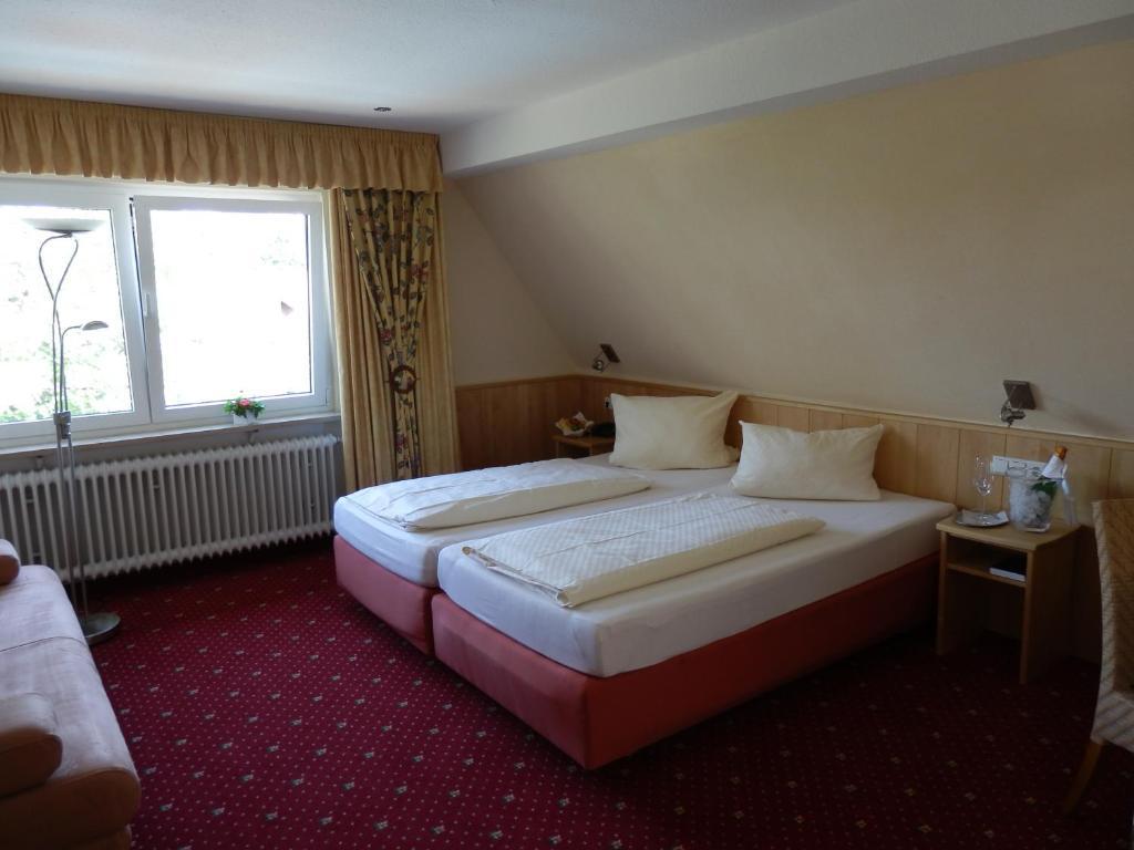 Gasthof Loewen, Heitersheim Chambre photo
