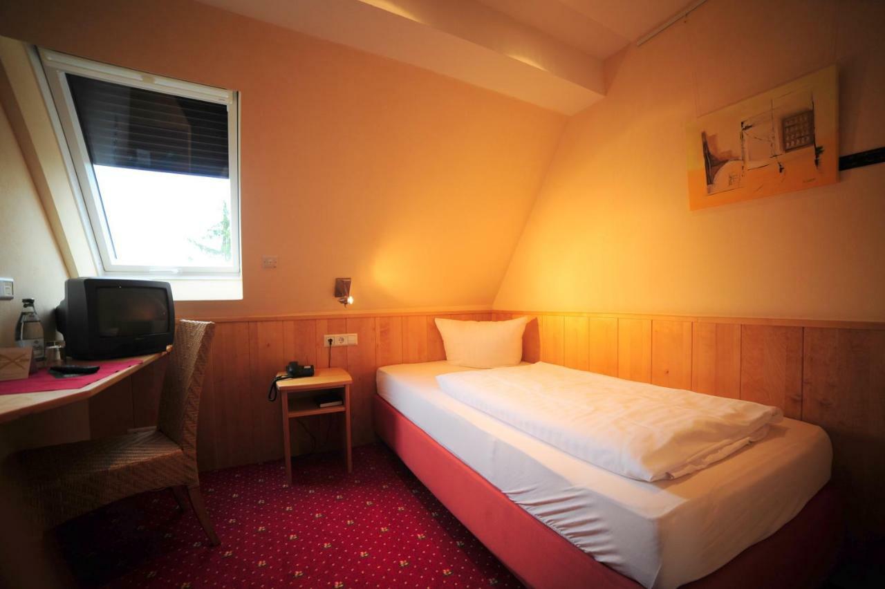 Gasthof Loewen, Heitersheim Extérieur photo