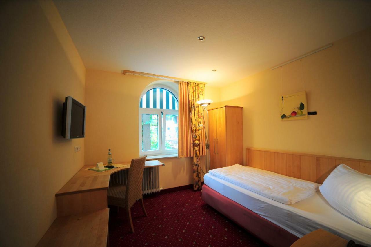Gasthof Loewen, Heitersheim Extérieur photo